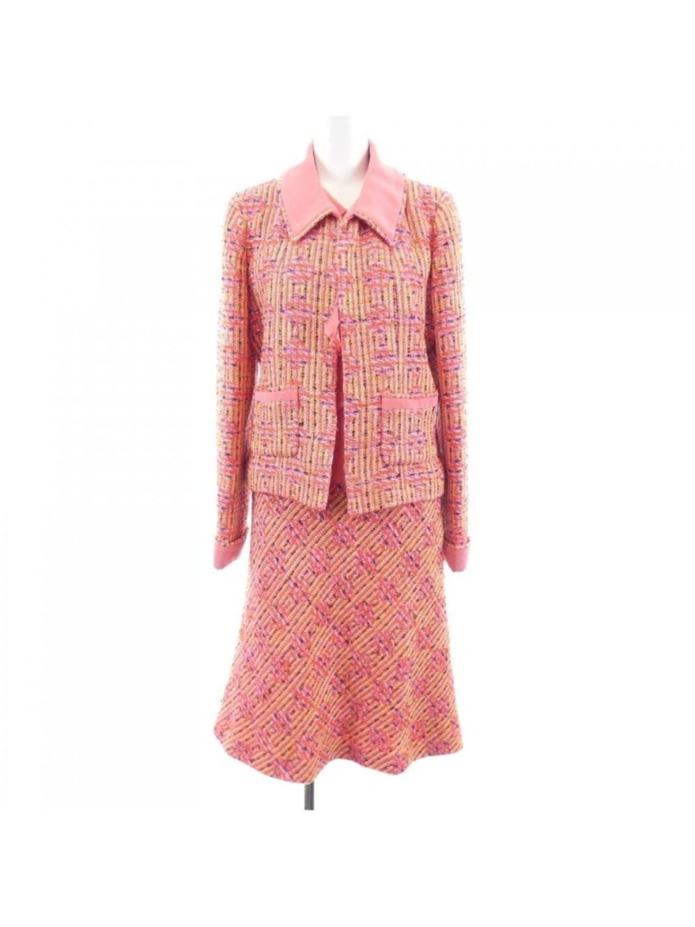Chanel Vintage 01c Suit